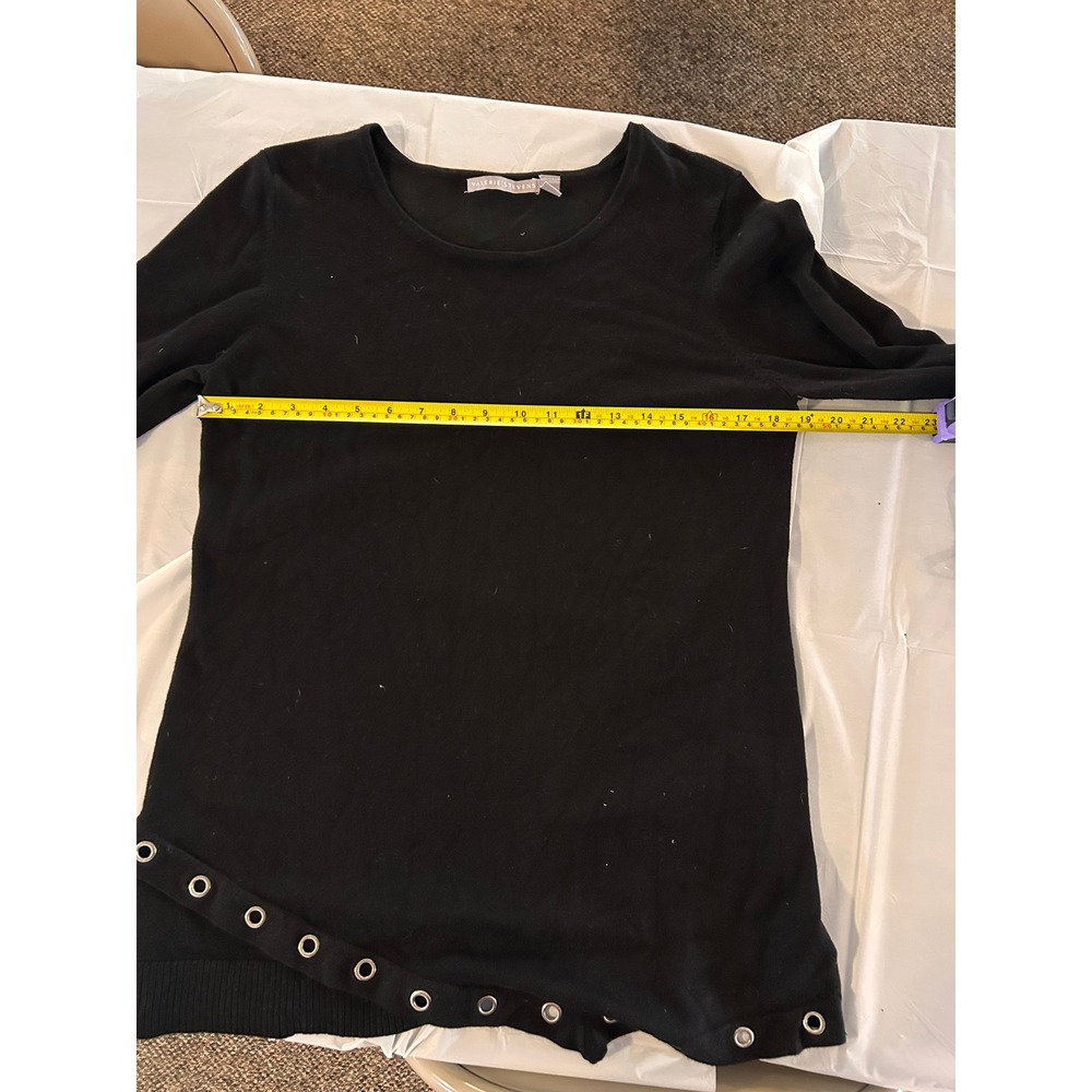 Valerie Stevens Womens Black Asymmetrical Grommet Hem Knit Top Size M - Picture 4 of 7